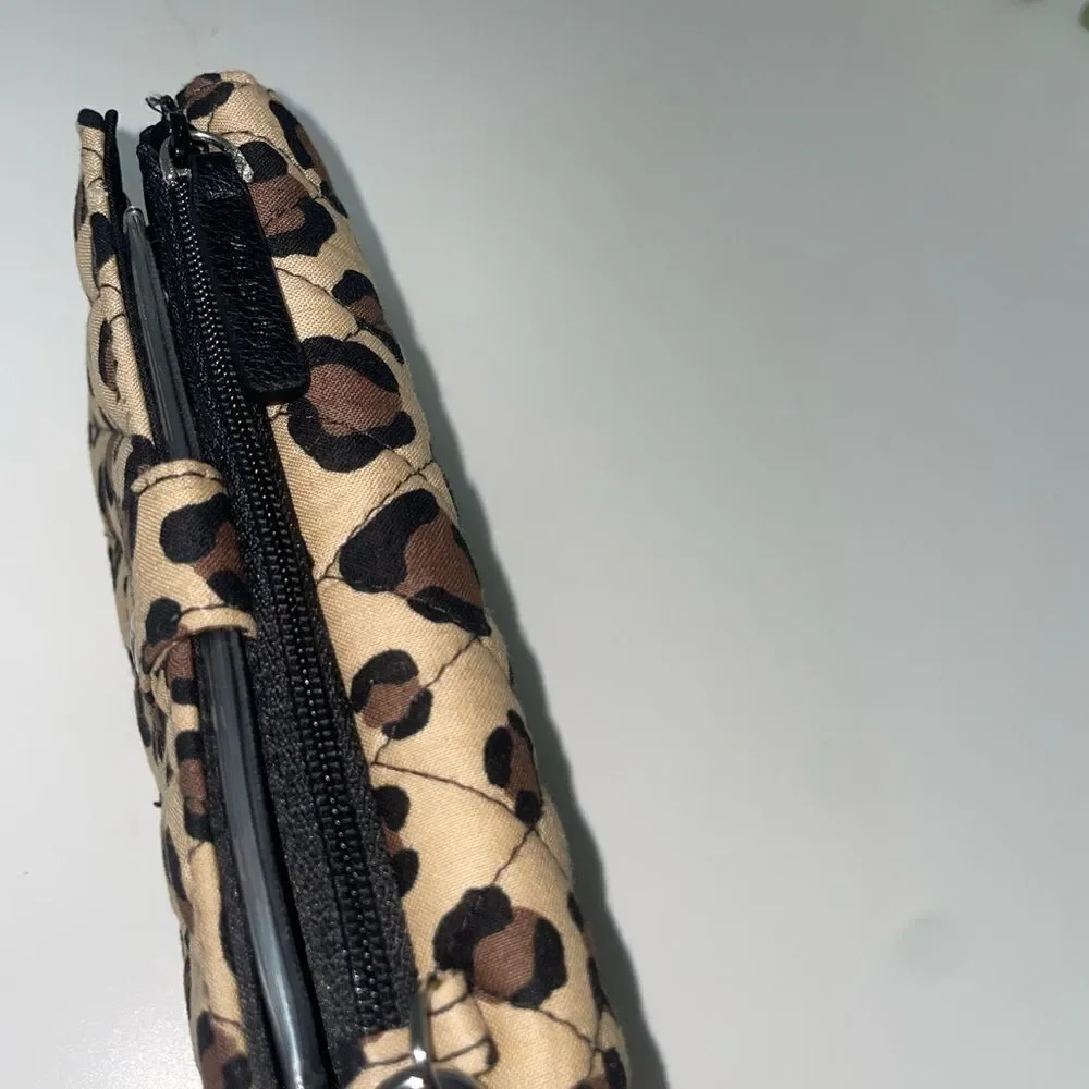 Vera Bradley RFID Smartphone Wristlet Tan and Black Leopard